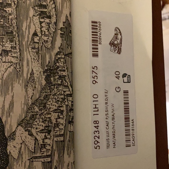 Gucci Ultrapace Size 40 - Picture 5 of 5